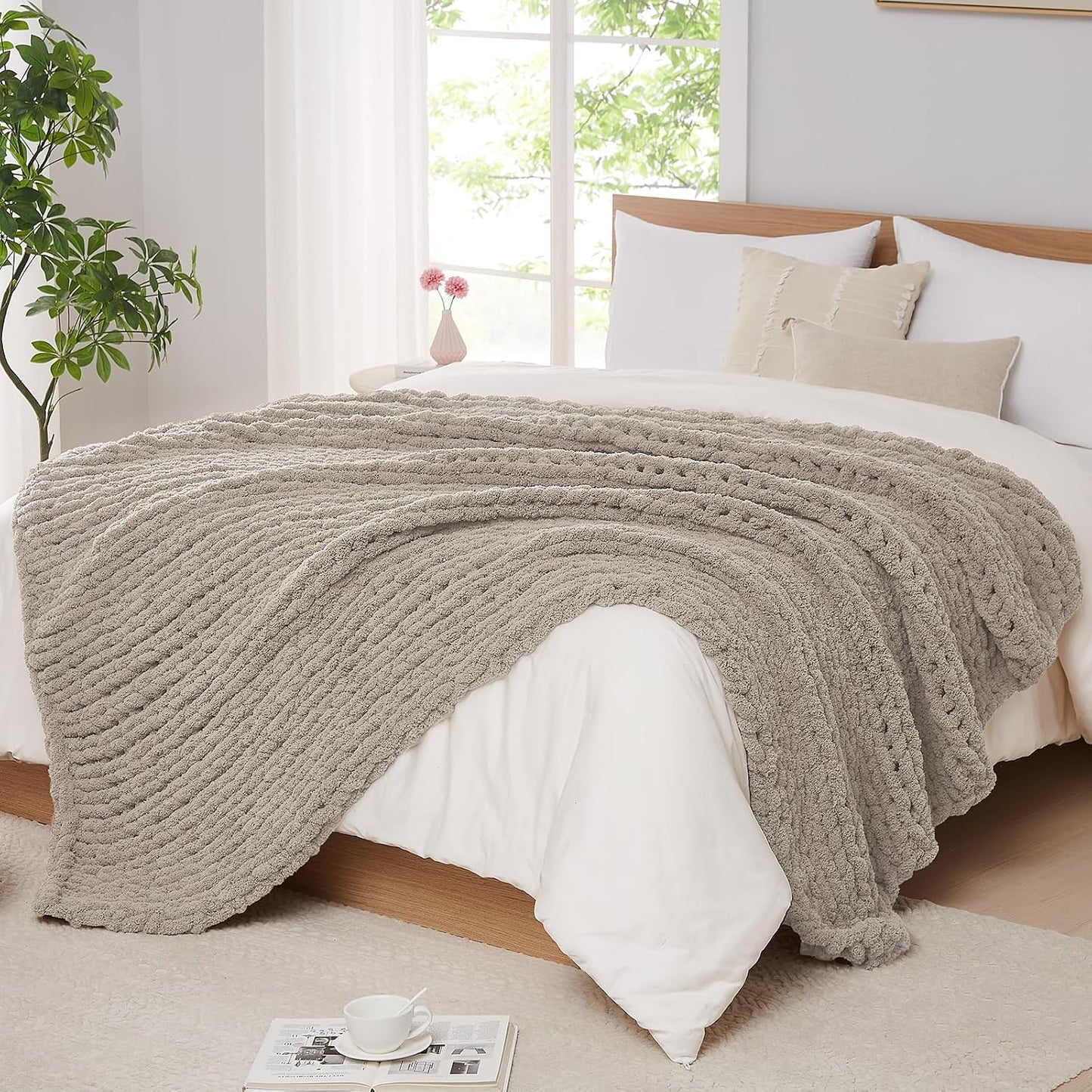 Soft Chunky Knit Throw Blanket
