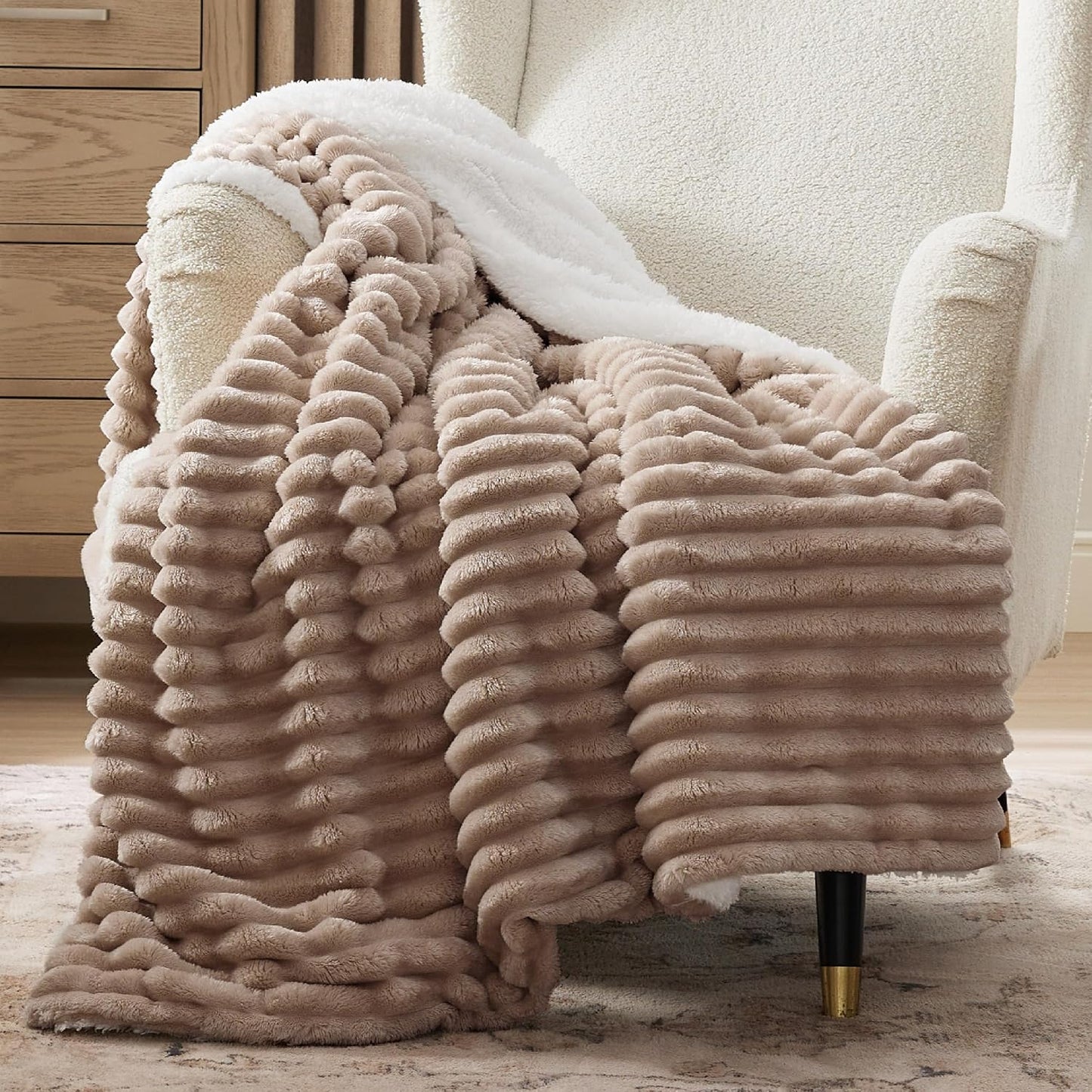 Luxury Sherpa Throw Blanket | Ultra Soft Cozy Fleece Blanket