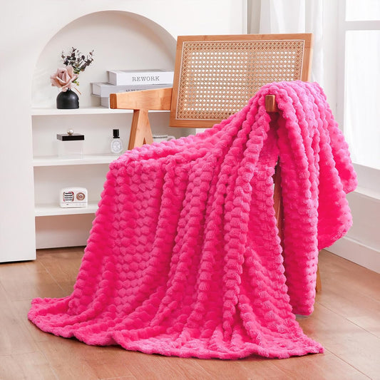 Cozy Plush Throw Blanket | Soft Fleece Blanket for Couch, Bed & Living Room